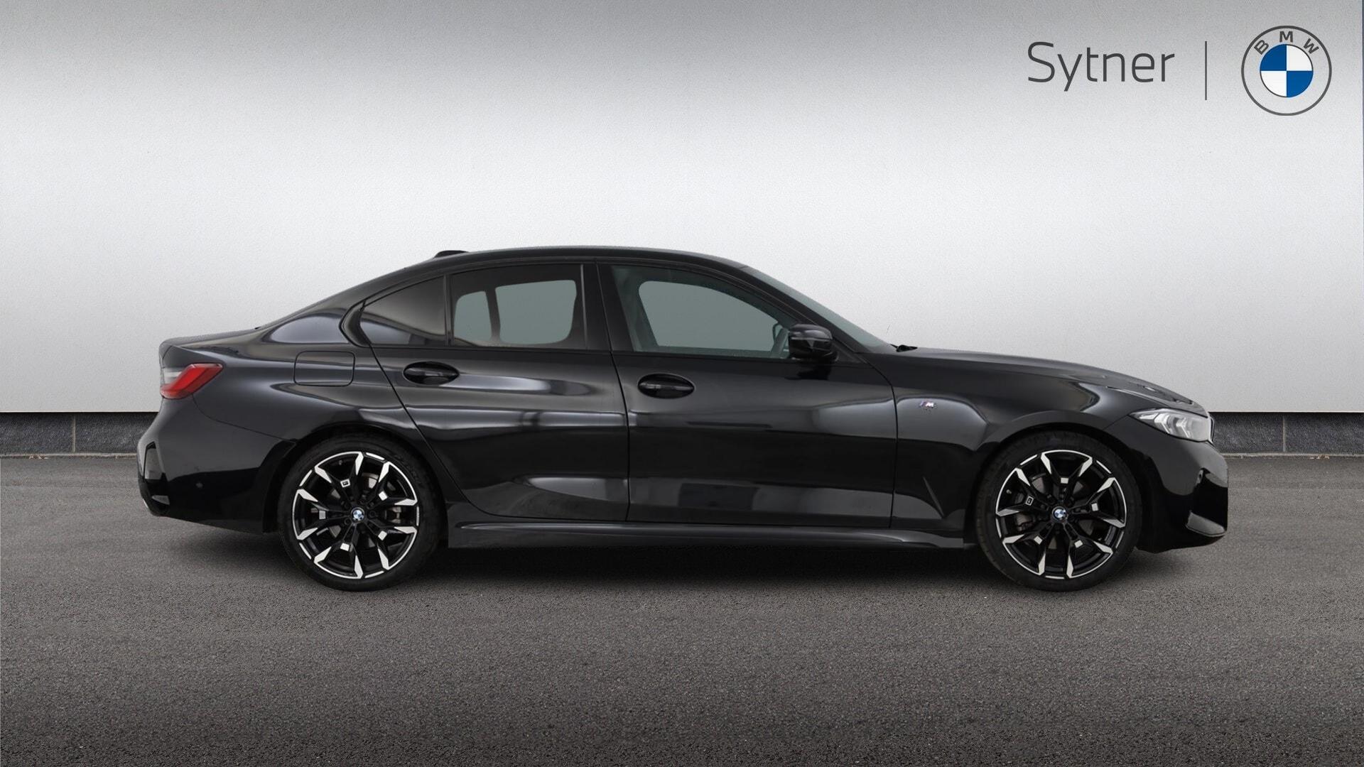 BMW 3 Series view 3