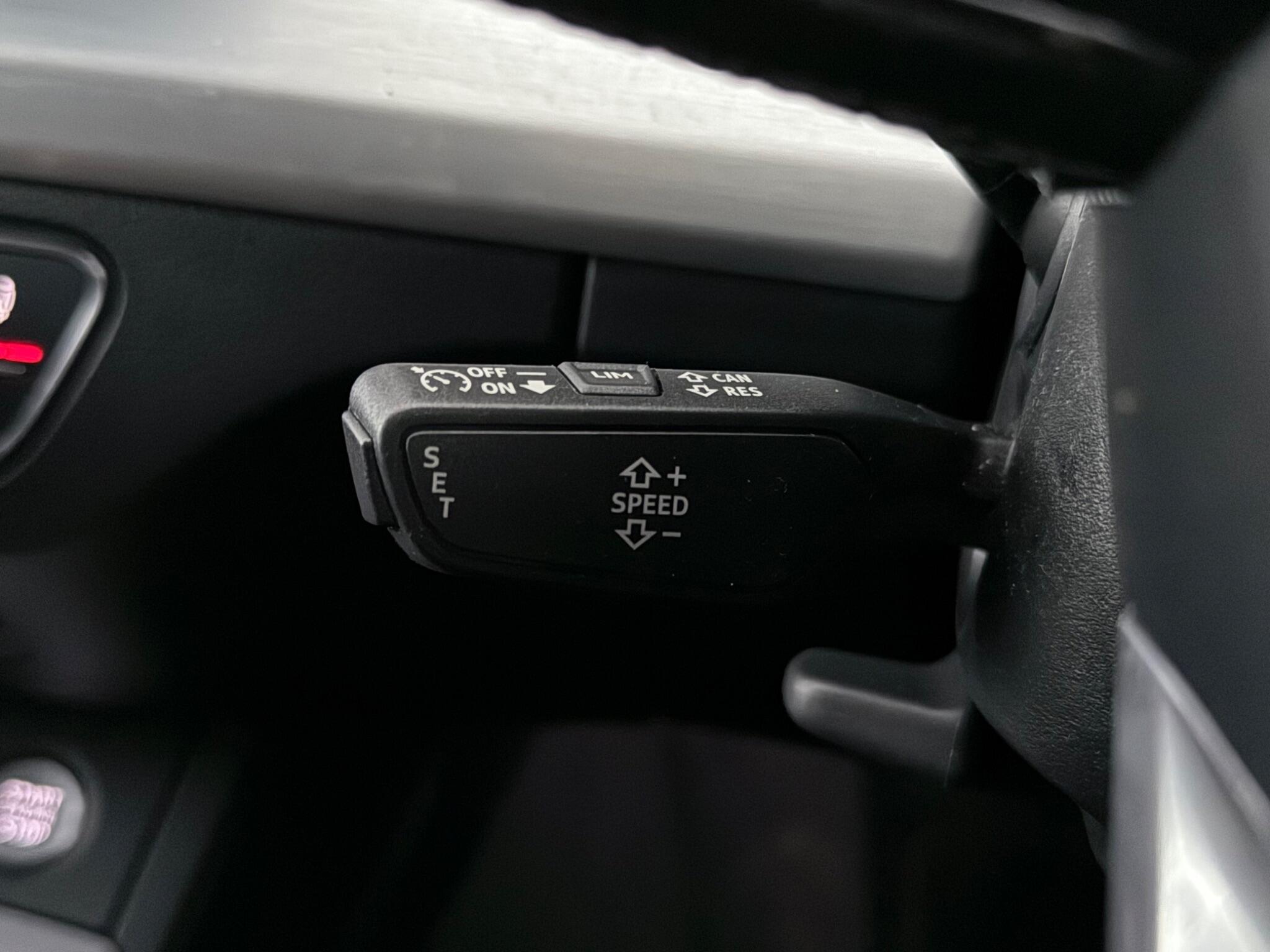 Audi Q5 view 19