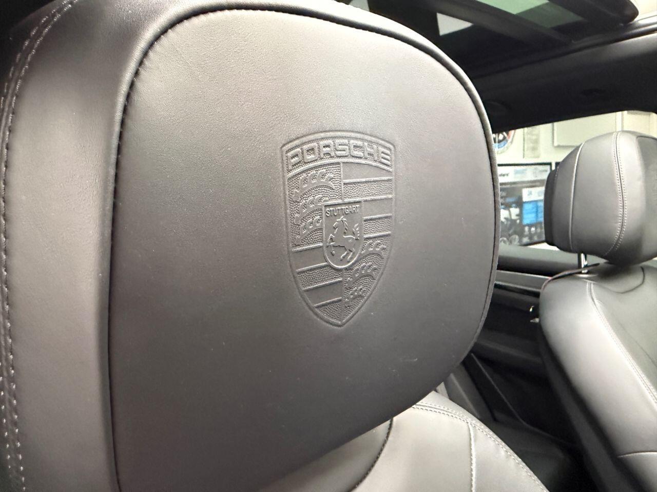 Porsche Cayenne view 50