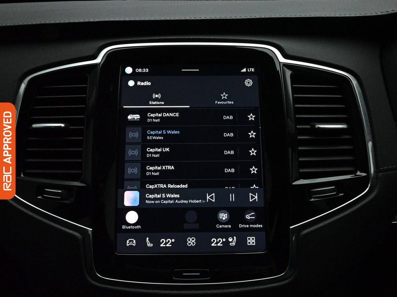 Volvo XC90 view 17