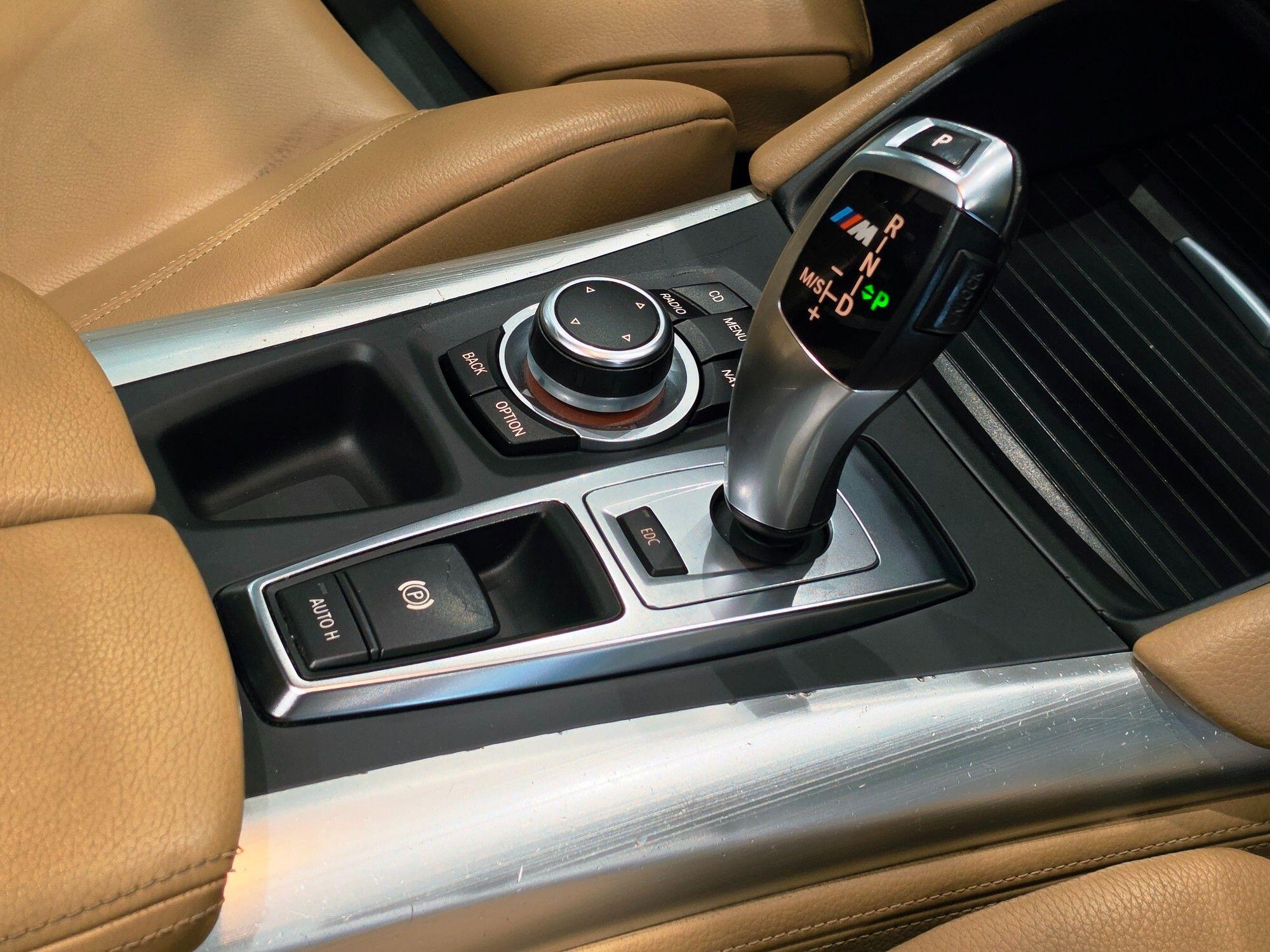 BMW X5 M view 28