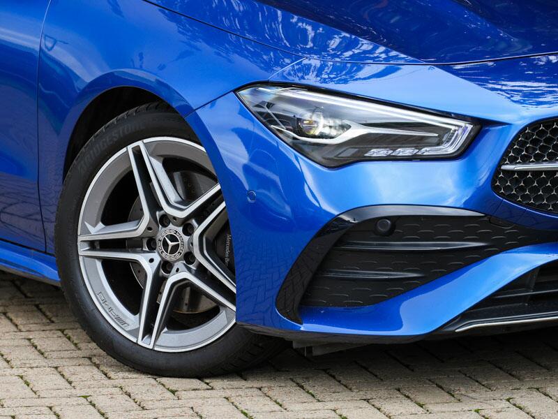 Mercedes-Benz CLA view 9