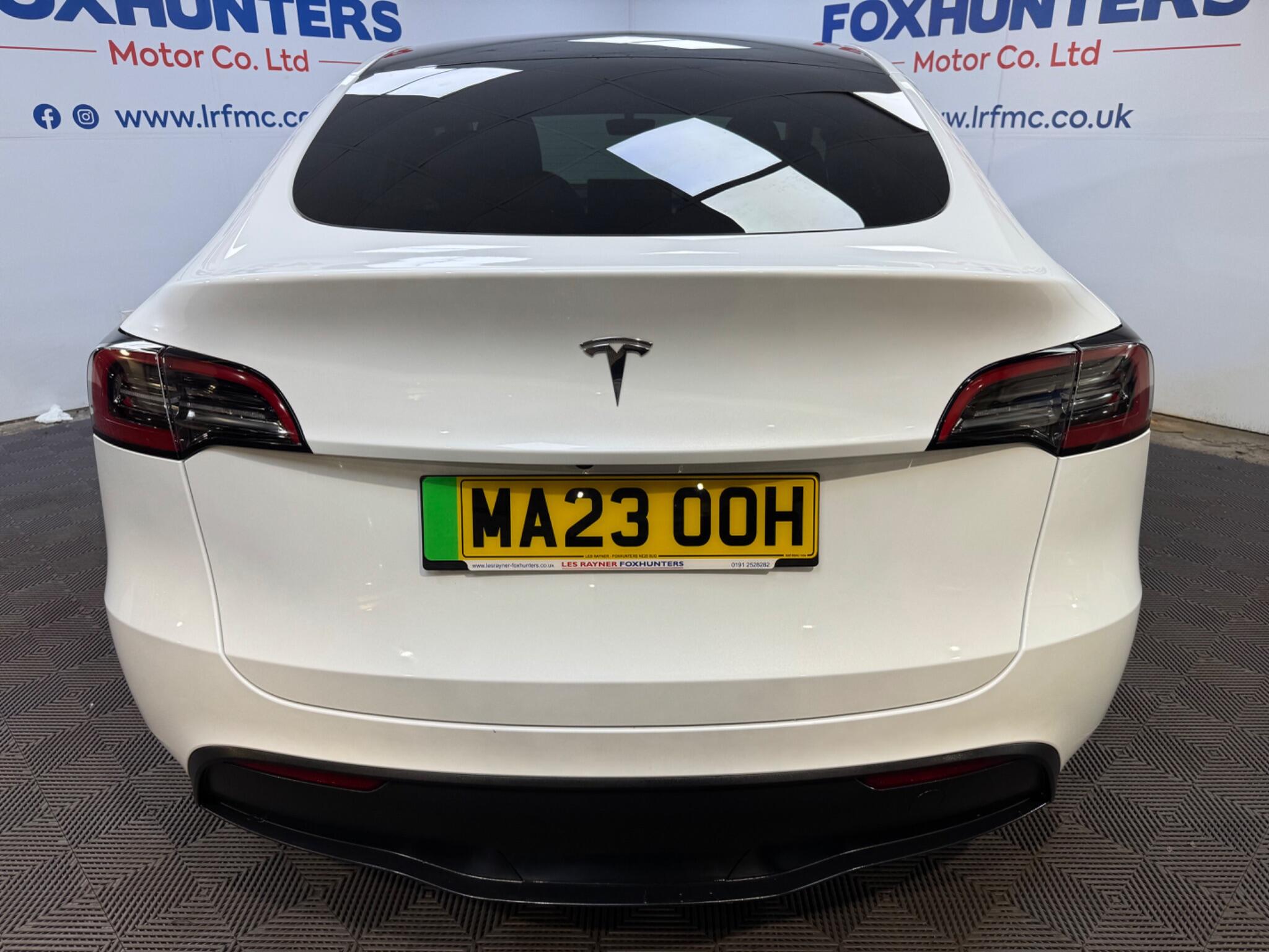 Tesla Model Y view 6