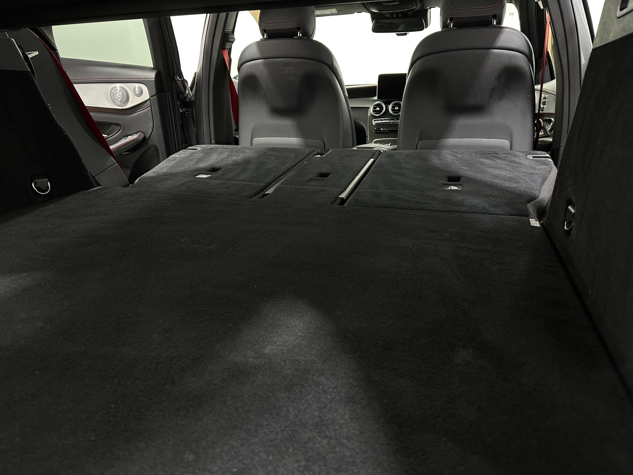 Mercedes-Benz GLC view 46
