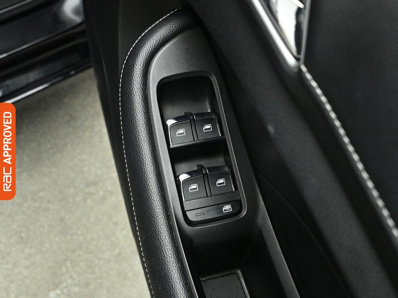 MG MG5 view 24