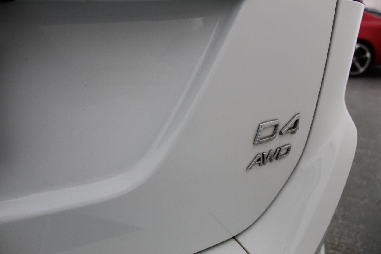 Volvo XC60 view 18