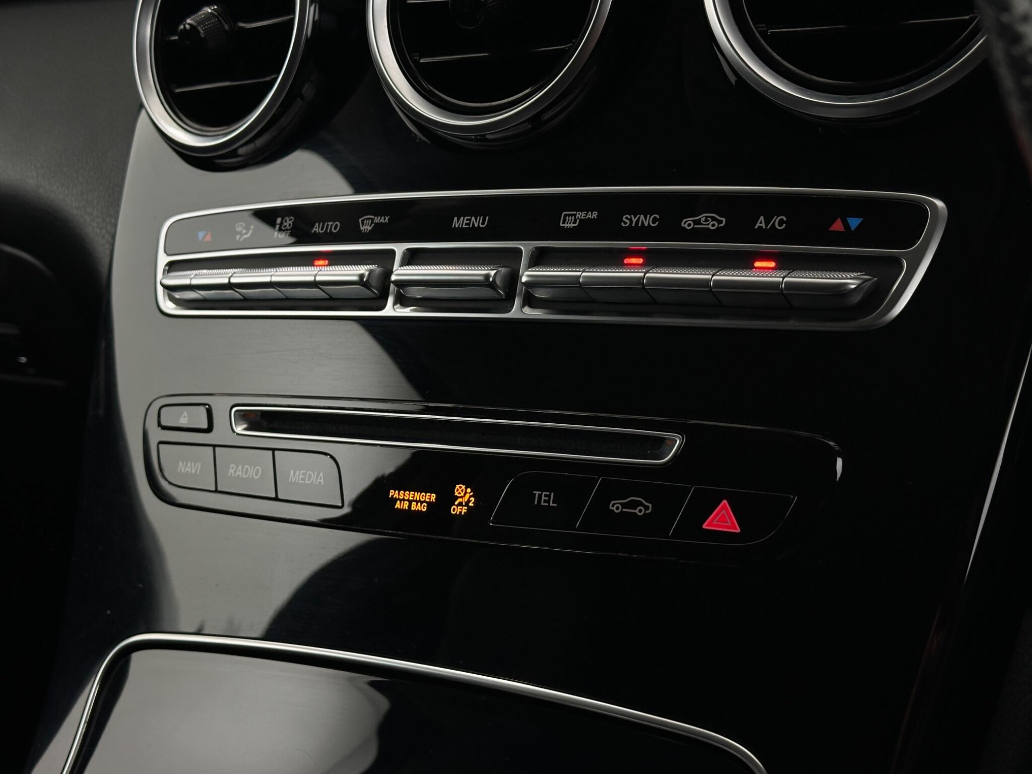 Mercedes-Benz GLC view 22