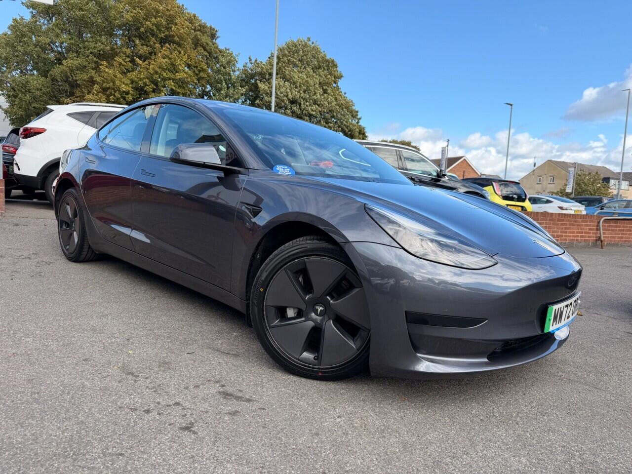 Tesla Model 3 view 12