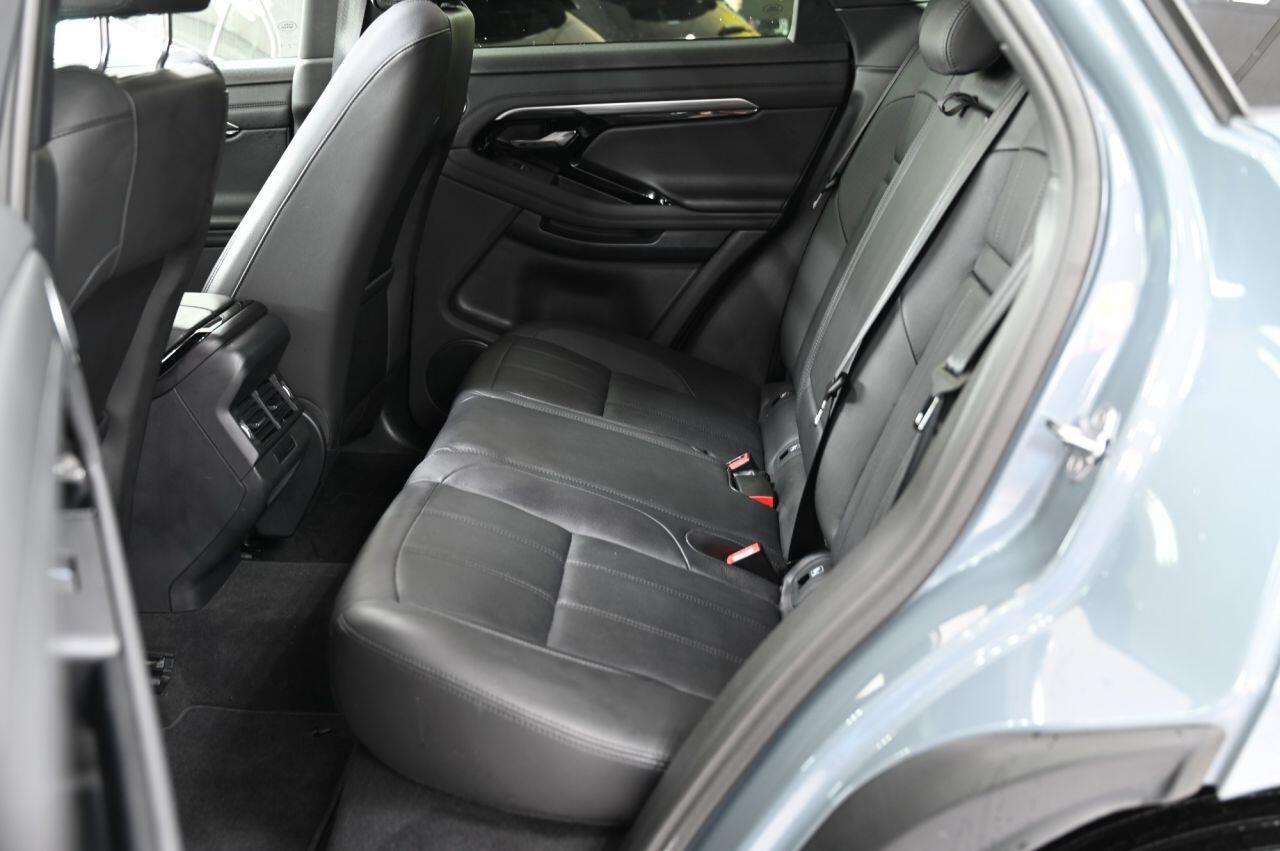 Land Rover Range Rover Evoque view 15