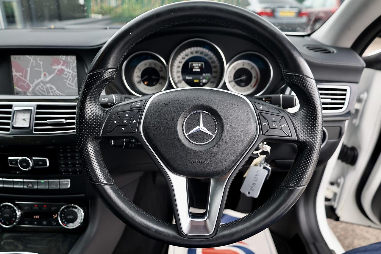 Mercedes-Benz CLS view 29