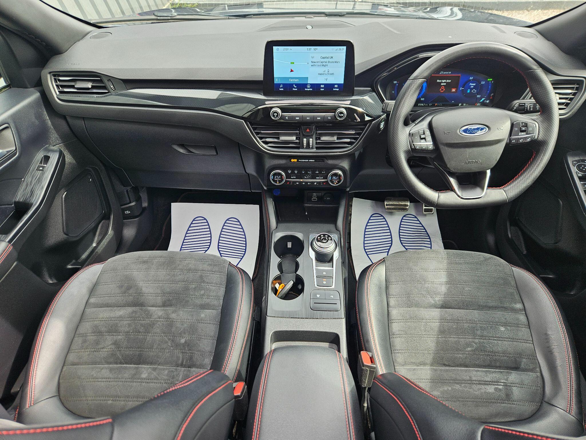 2022 Ford Kuga image 21