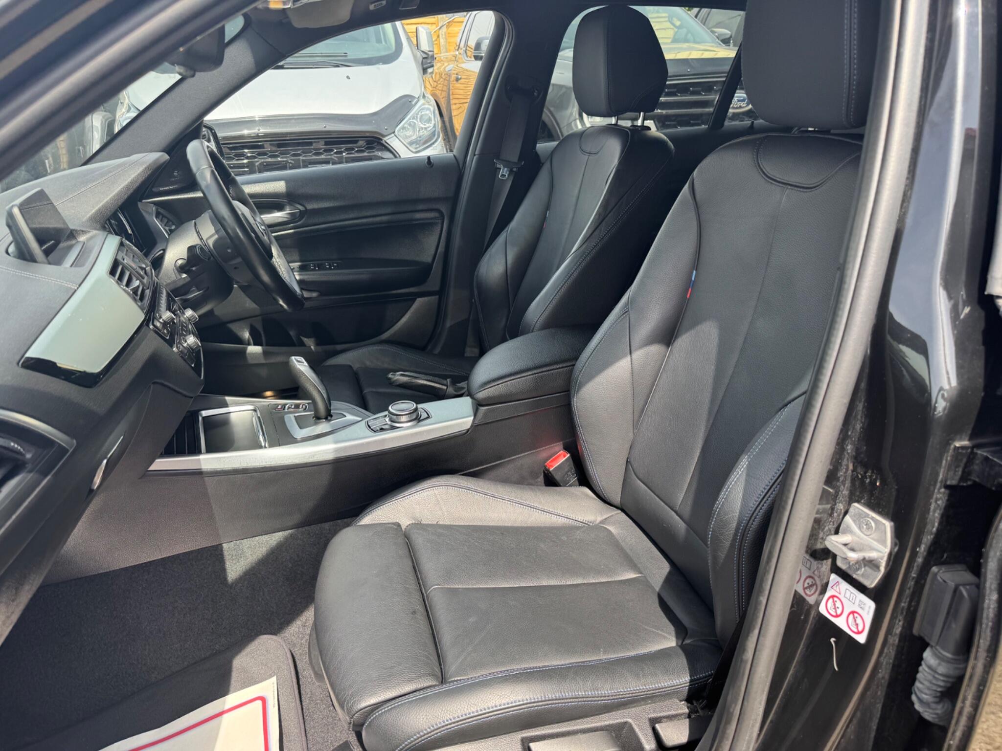 BMW 1 Series view 59