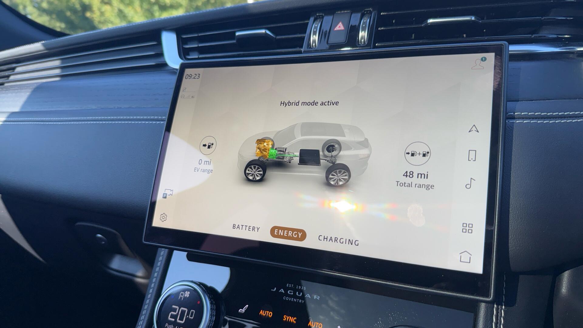 Jaguar F-Pace view 53