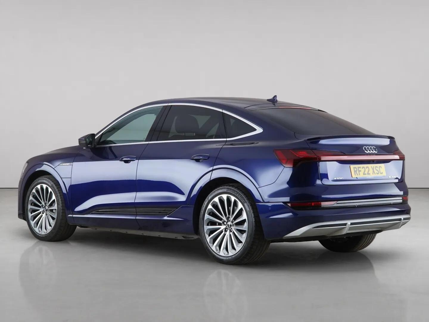 Audi E-Tron view 5