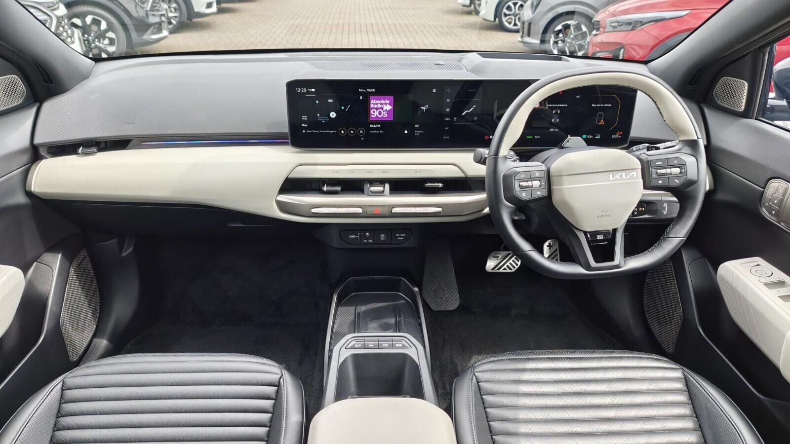 Kia Kia EV4 view 12