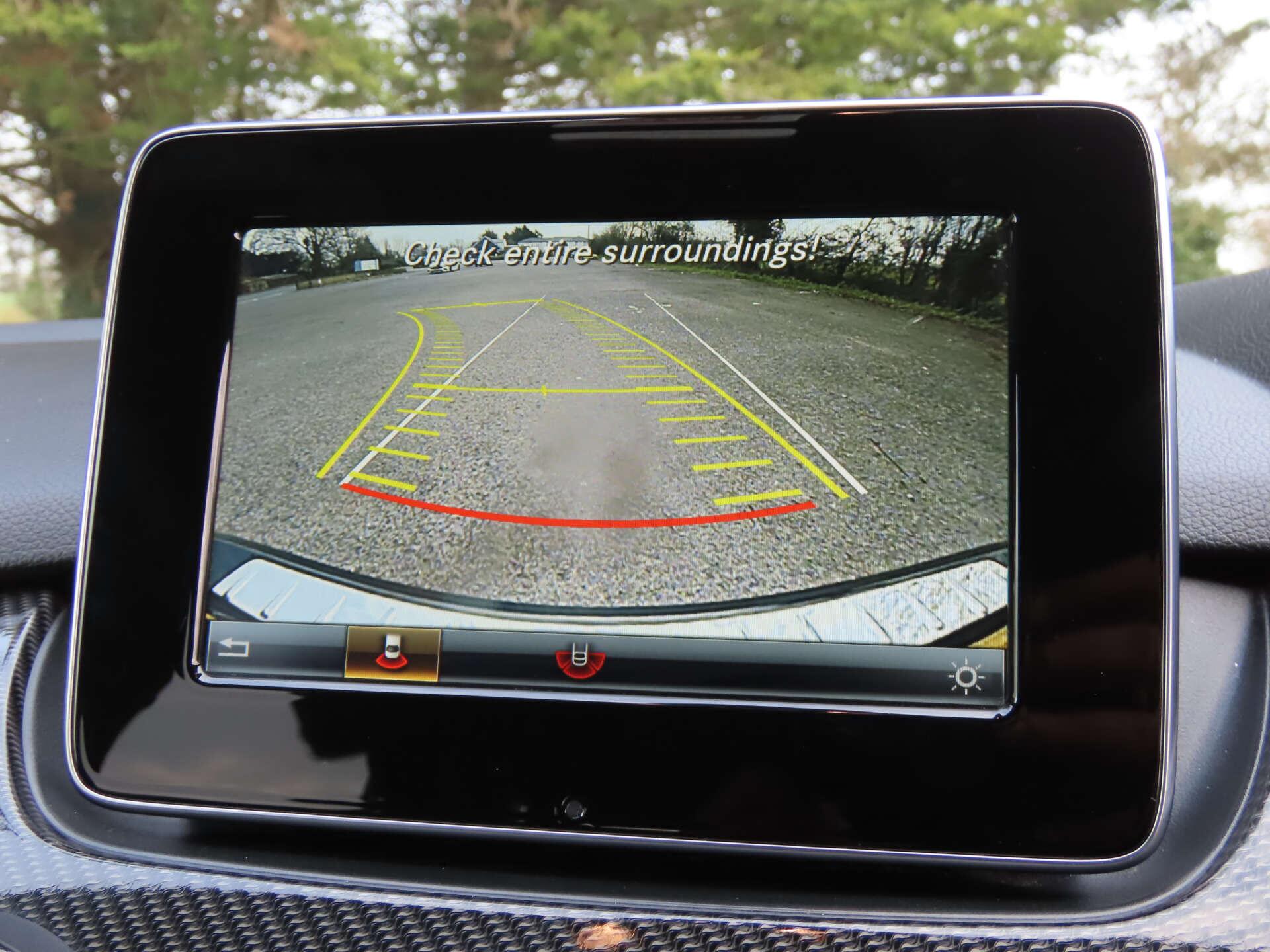 Mercedes-Benz B-Class view 11