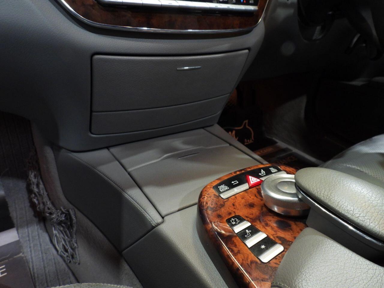 Mercedes-Benz S-Class view 60