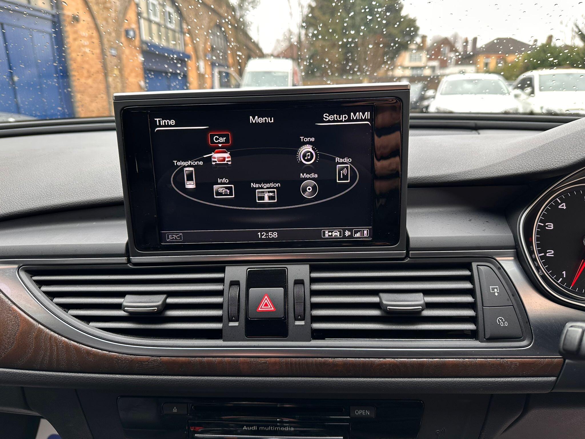 Audi A6 Avant view 26
