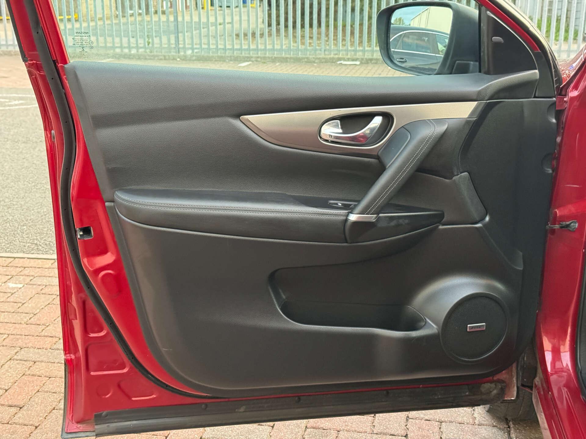 Nissan Qashqai view 38
