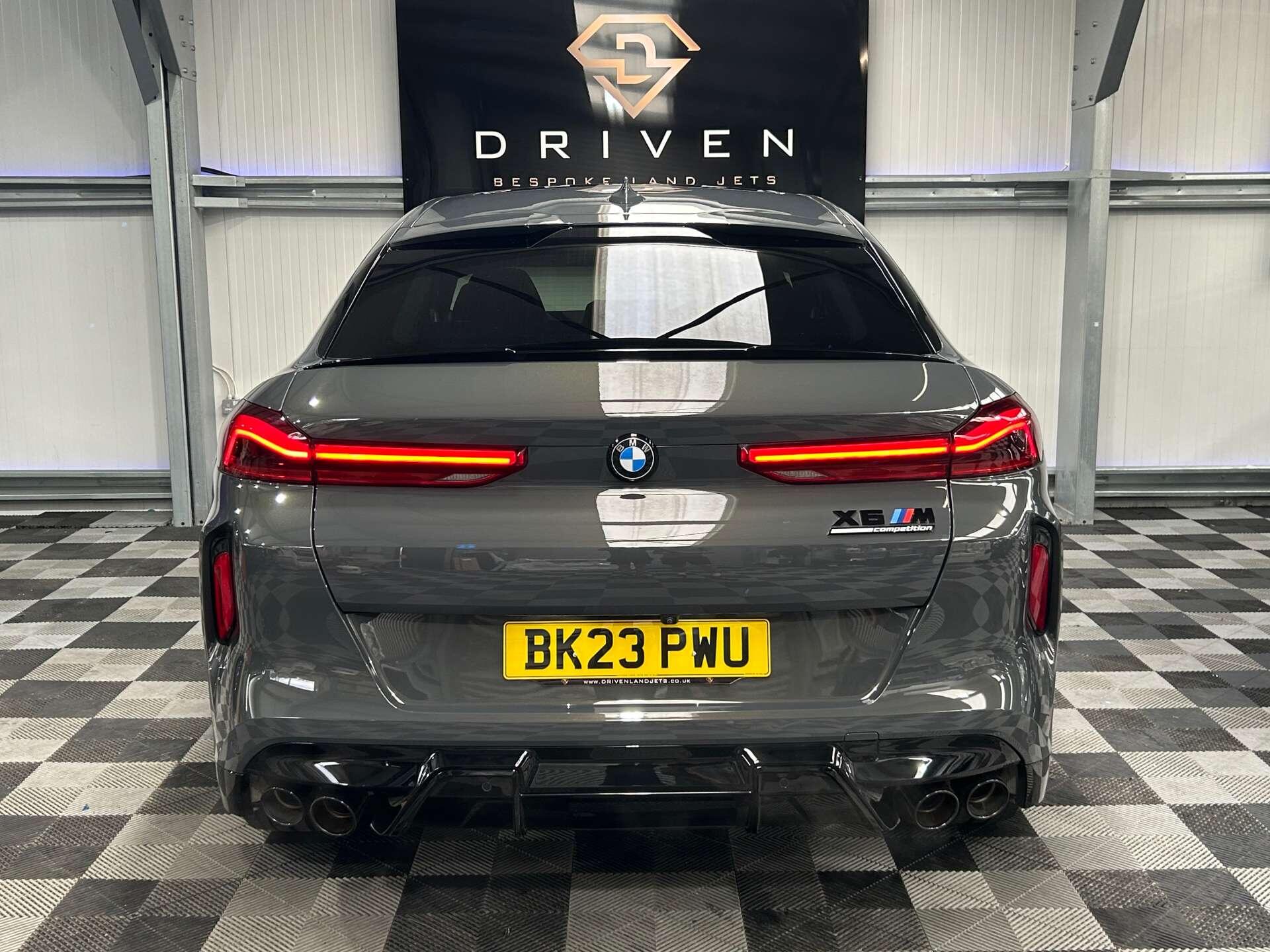 BMW X6 M view 13