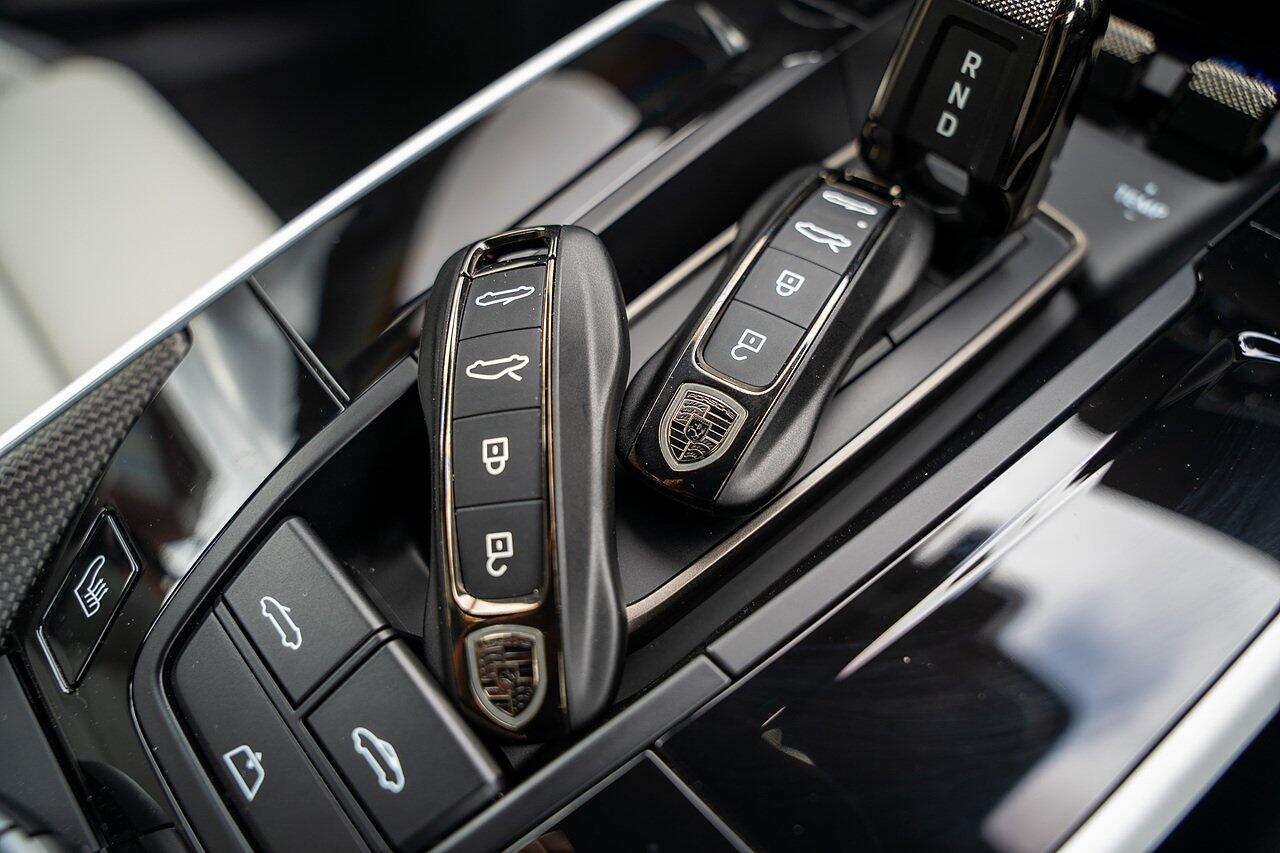 Porsche 911 view 93