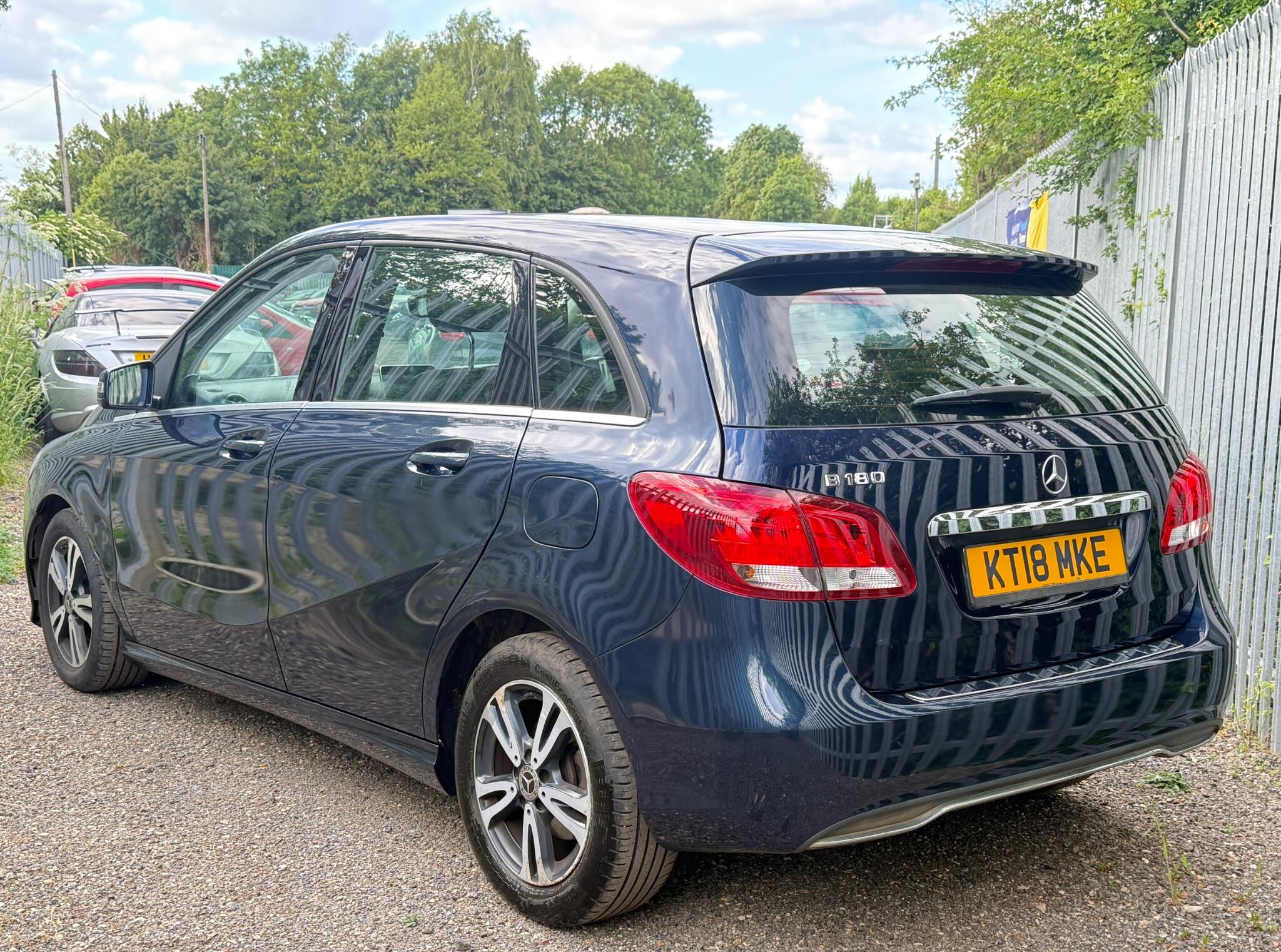 2018 Mercedes-Benz B Class image 12