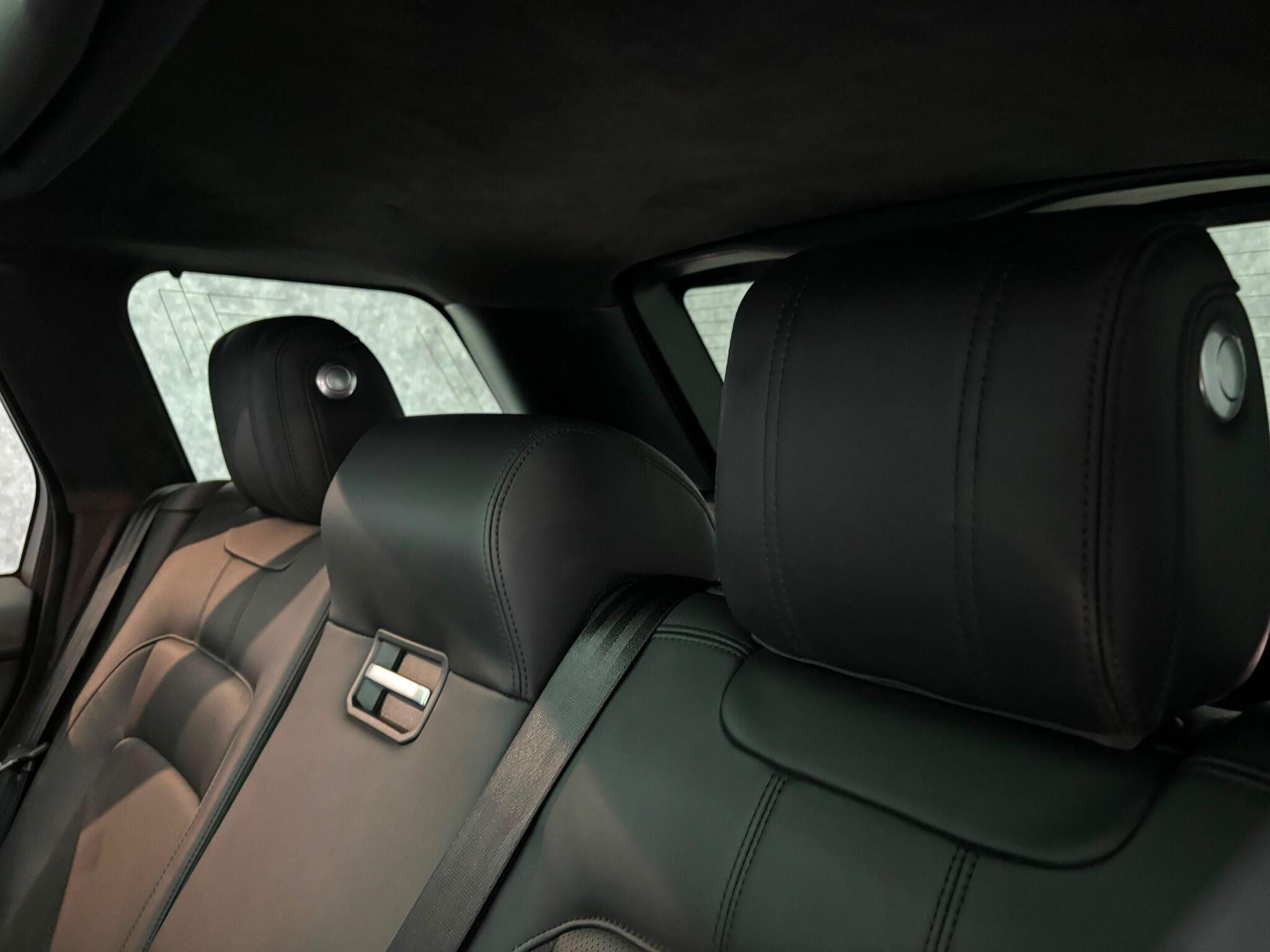 Land Rover Range Rover view 25