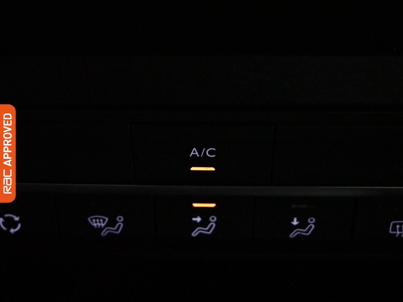 Vauxhall Combo Life view 17