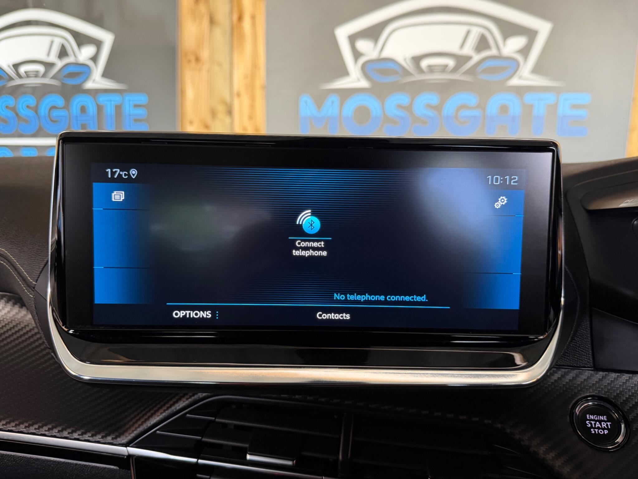 Peugeot 208 view 23