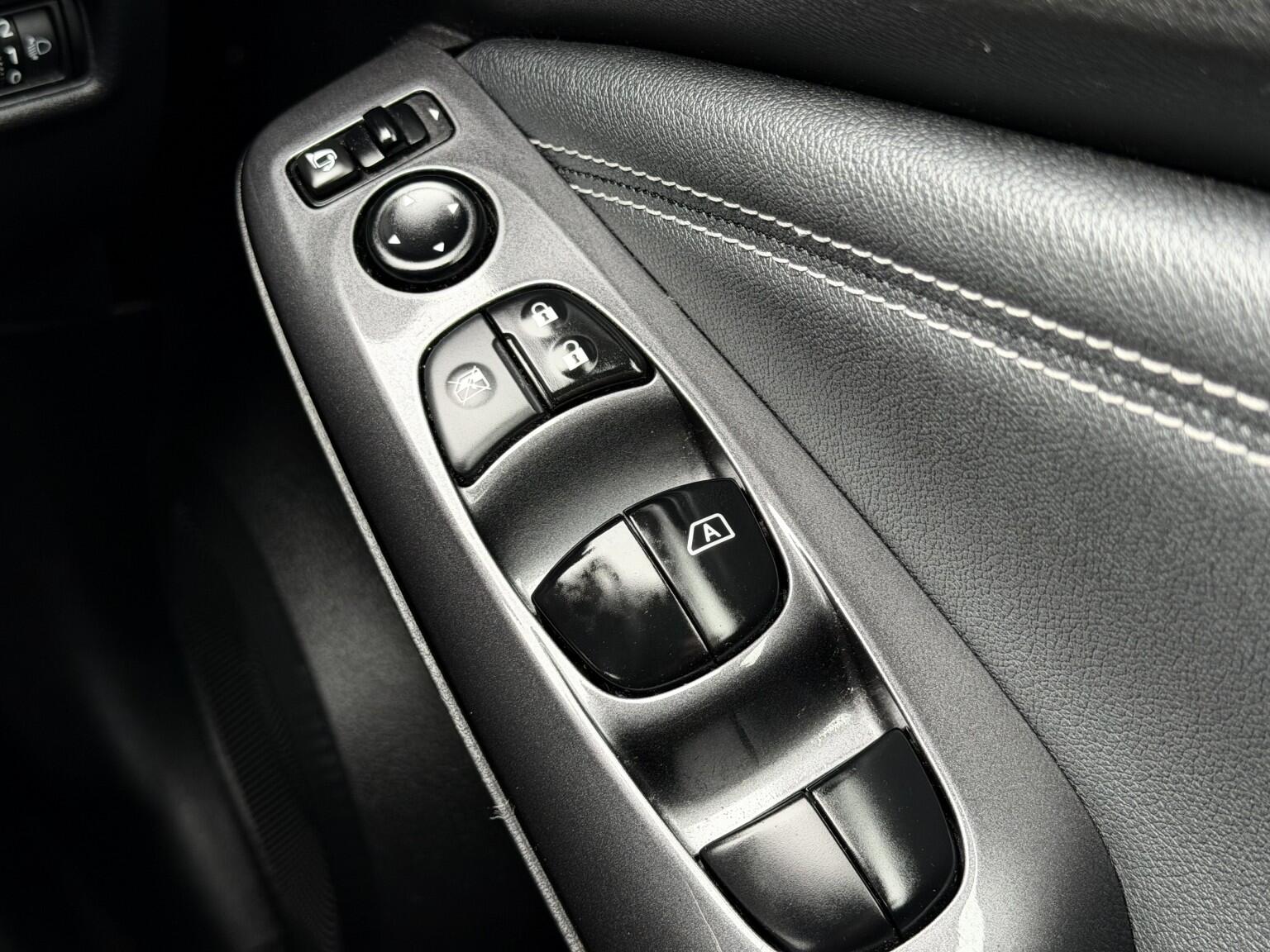 Nissan Juke view 27