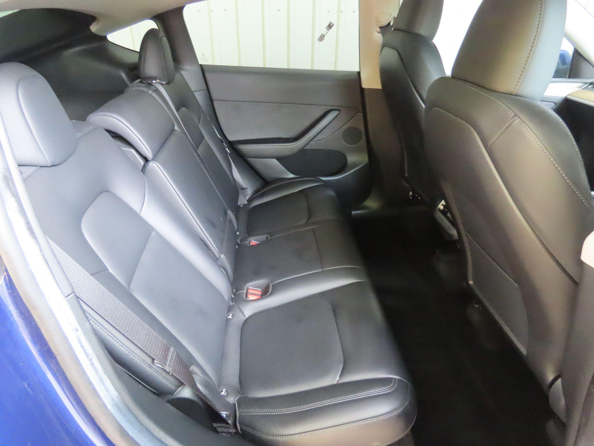 Tesla Model Y view 8