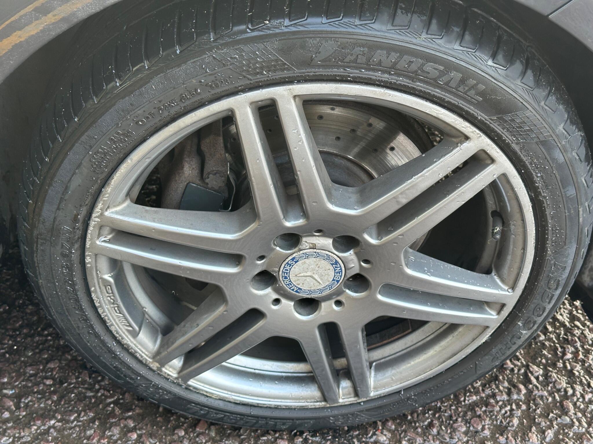 Mercedes-Benz E-Class view 19
