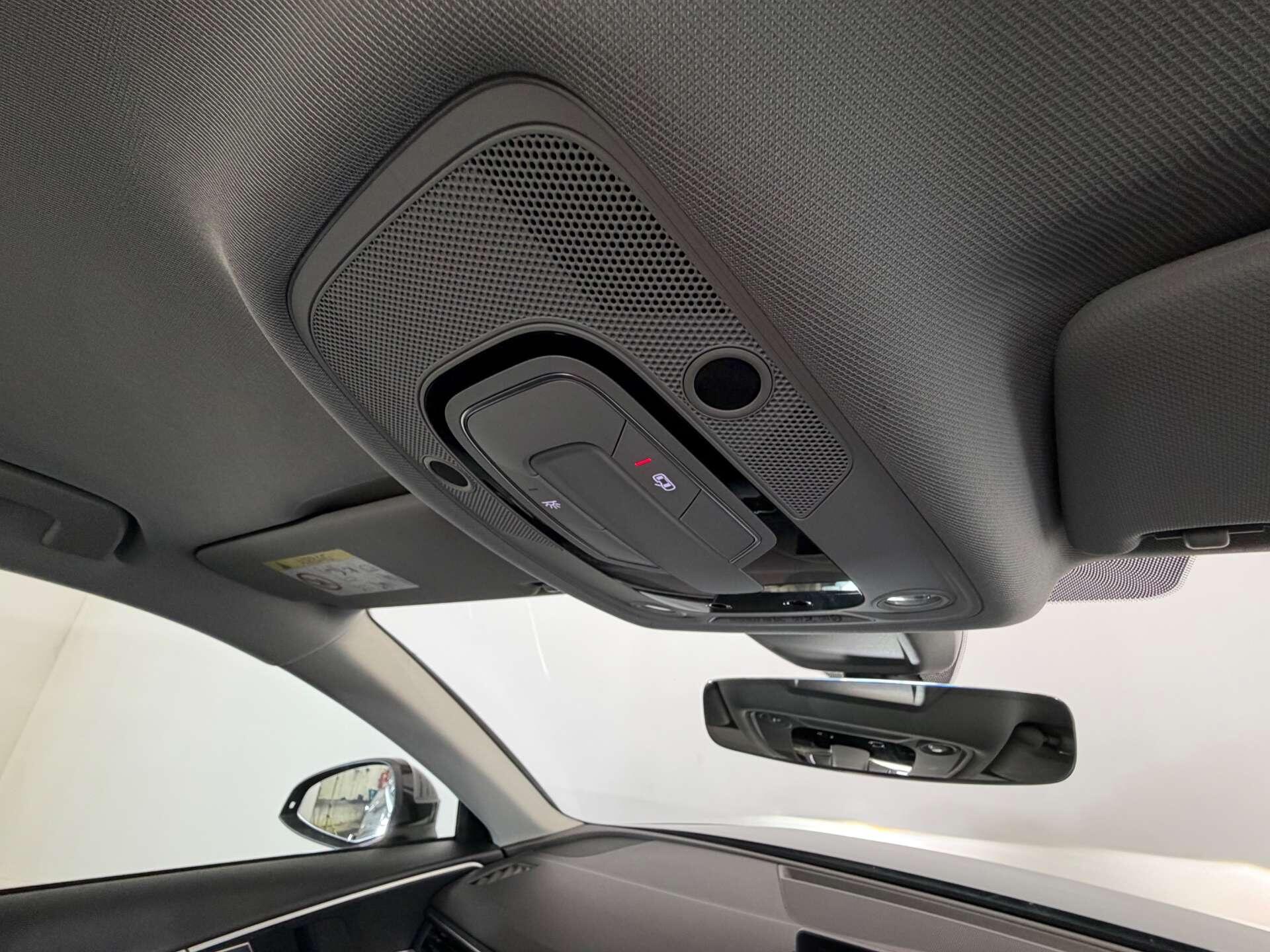 Audi A4 view 51