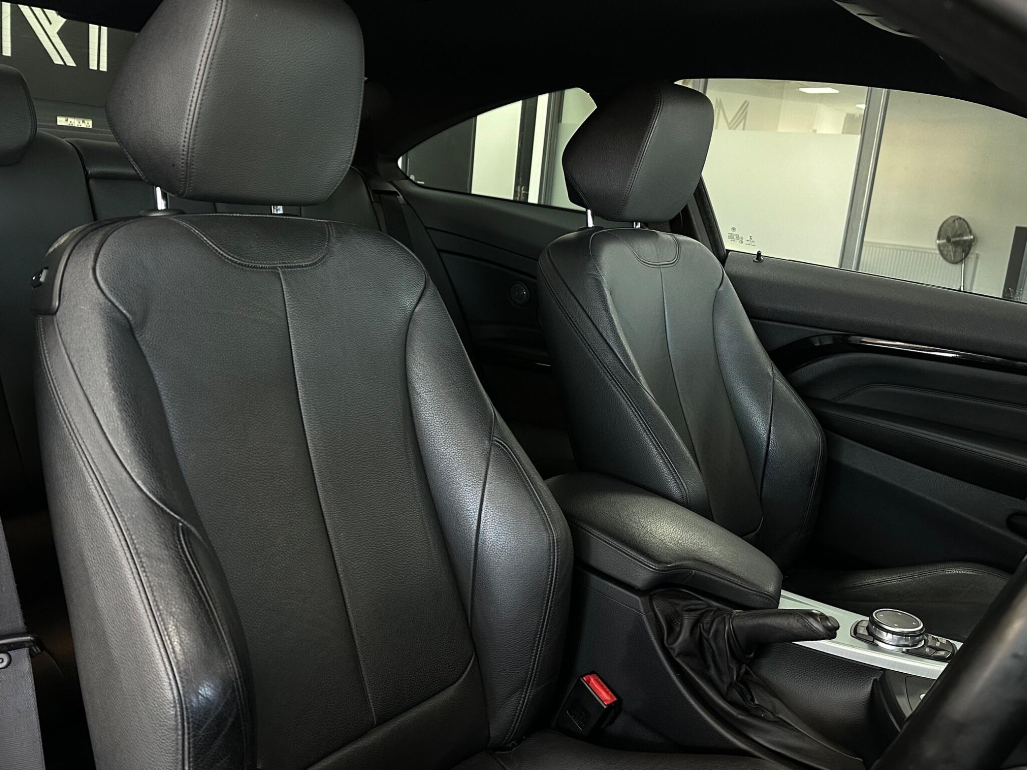 BMW 4 Series view 22