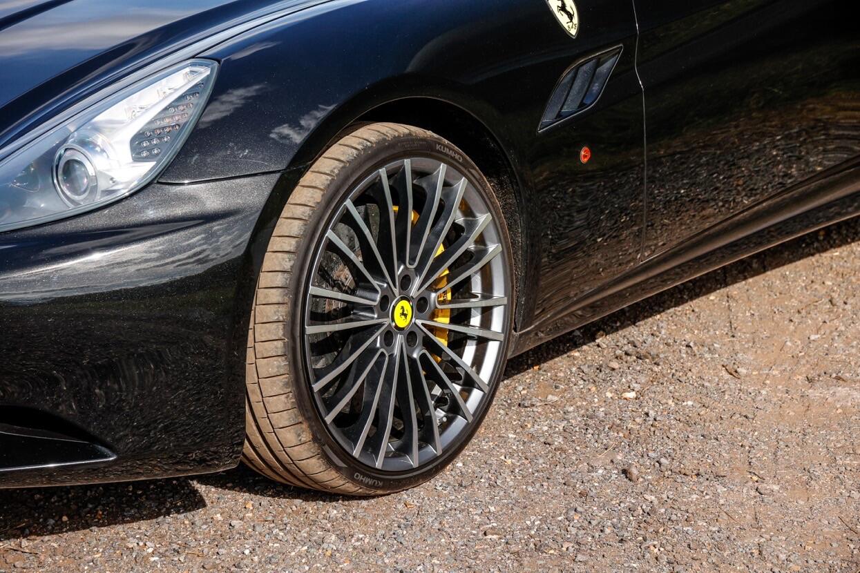 Ferrari California view 23