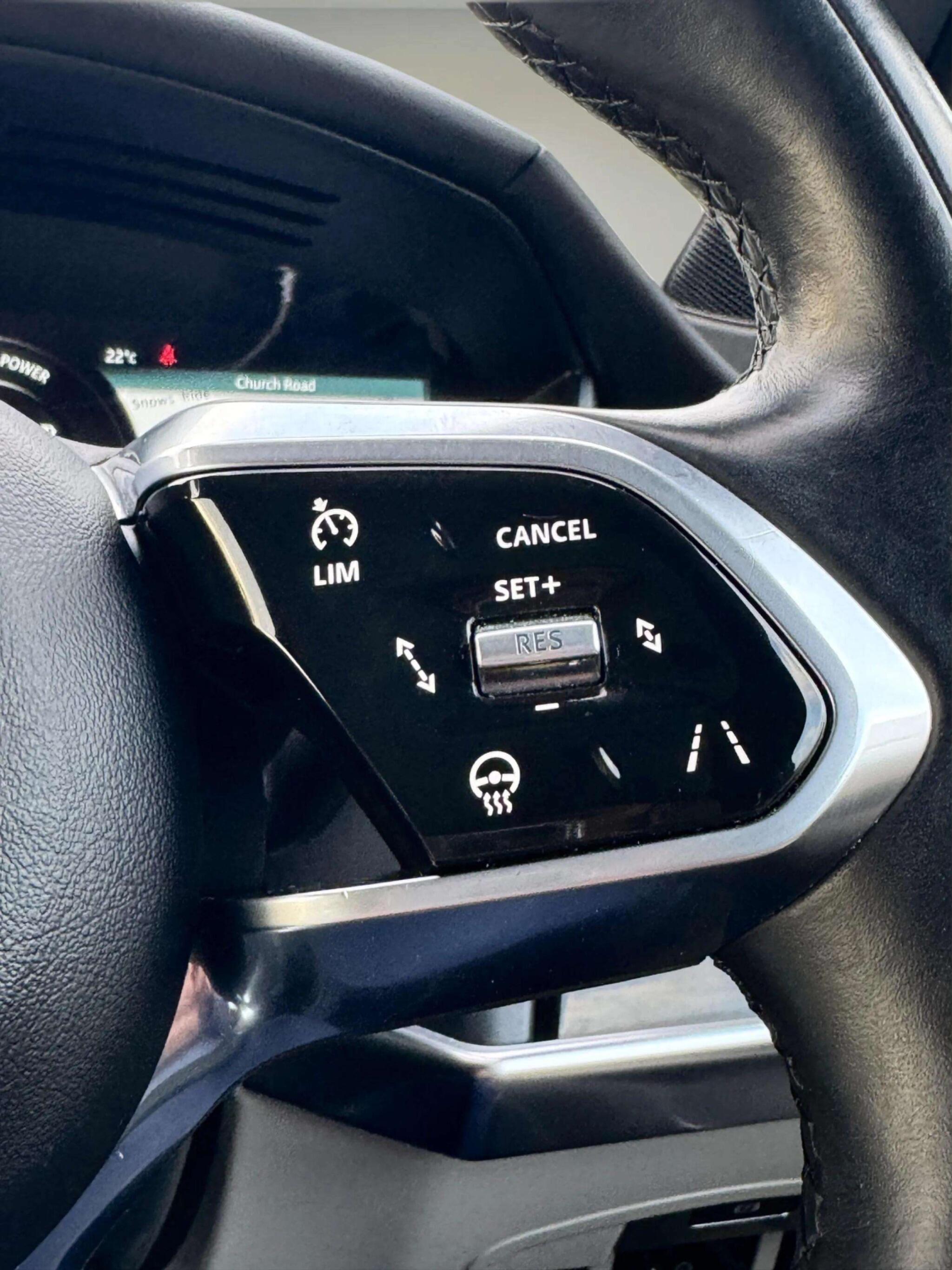 Jaguar I-Pace view 49