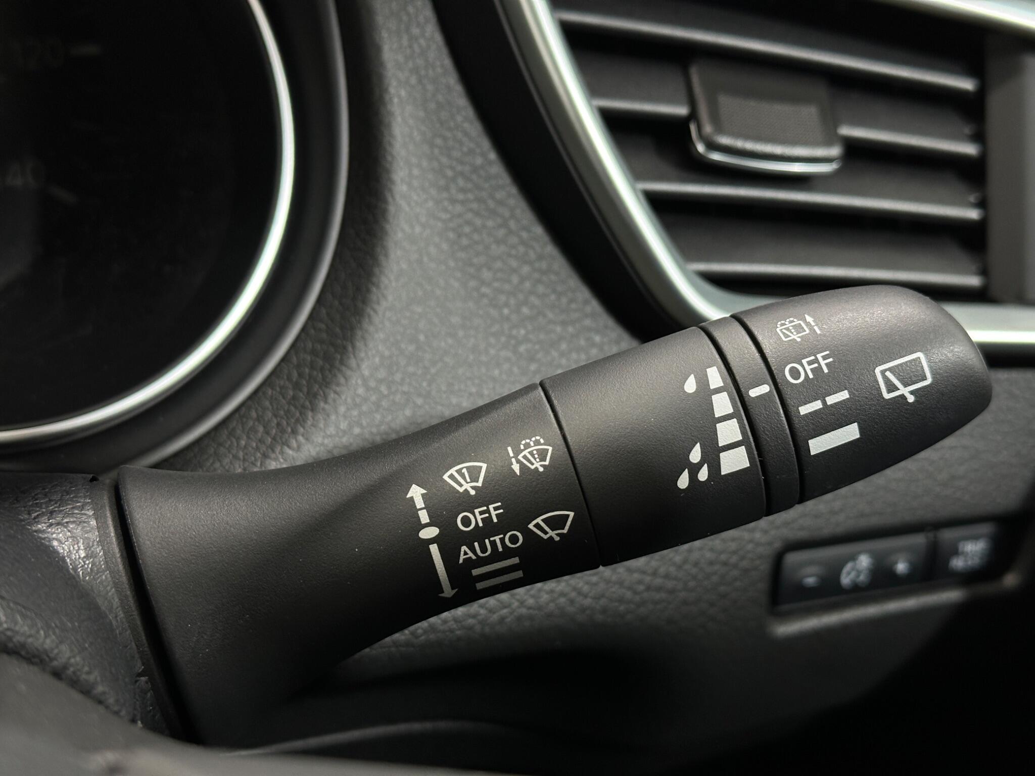 Nissan Qashqai view 16