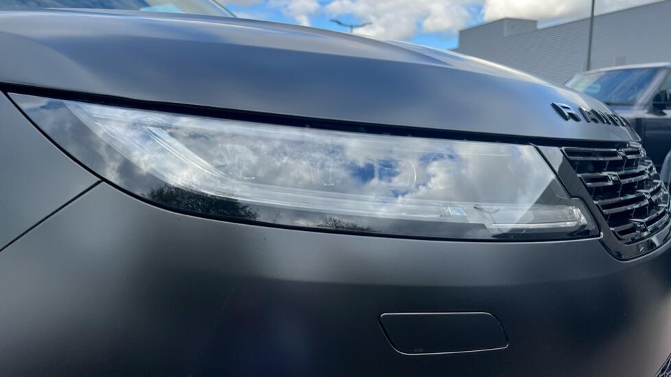 Land Rover Range Rover Sport view 17