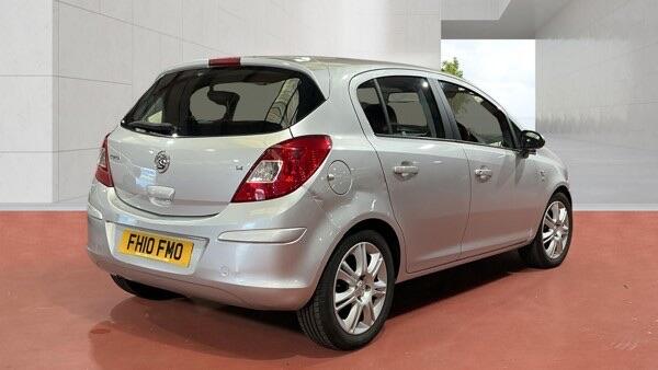 Vauxhall Corsa view 4