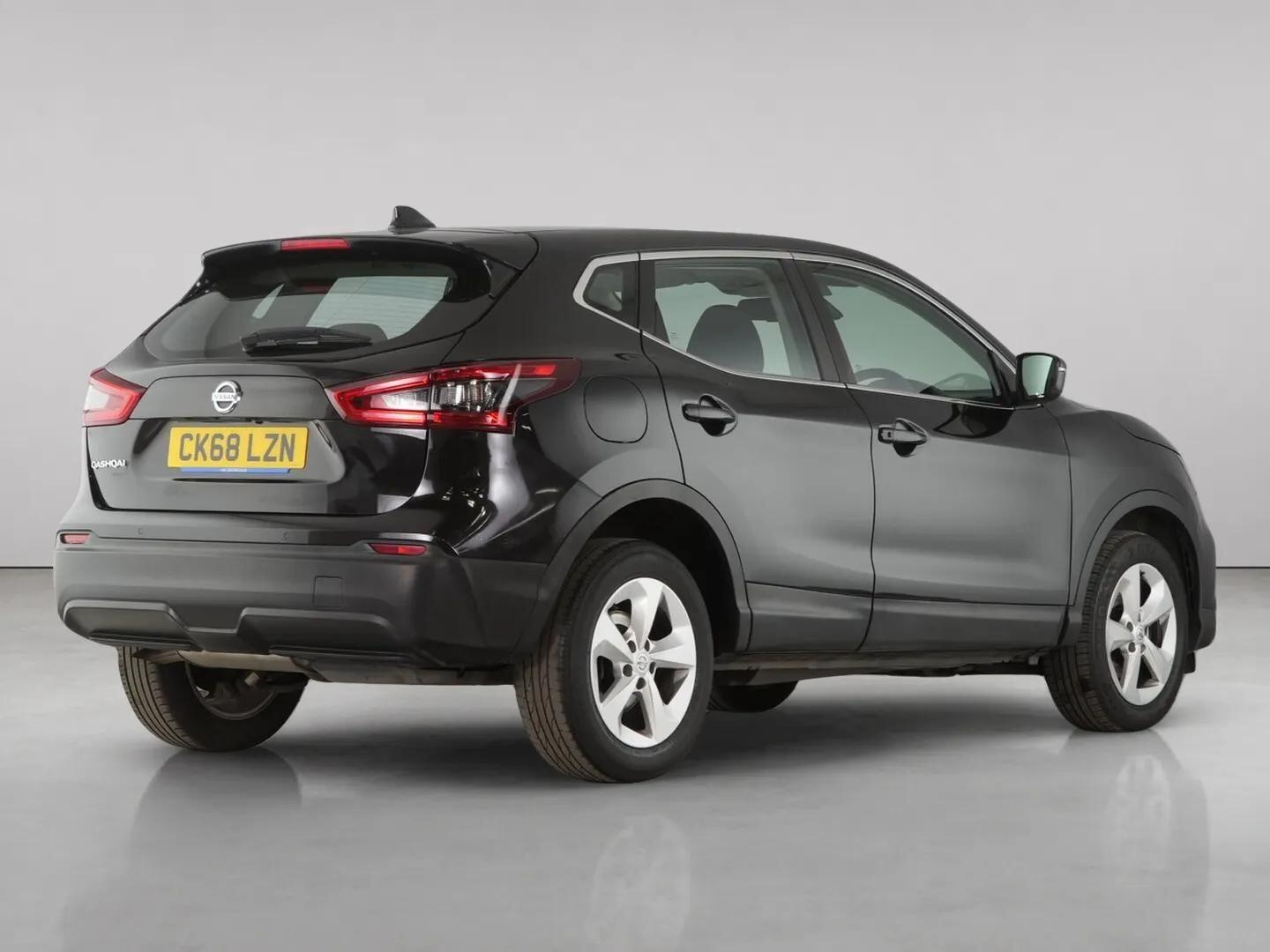 Nissan Qashqai view 8