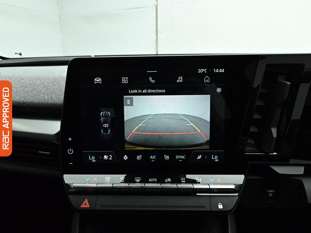 Renault Megane E-Tech view 3