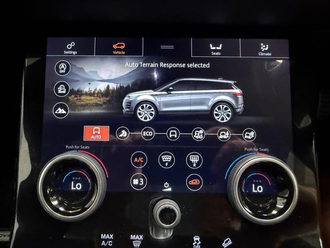 Land Rover Range Rover Evoque view 46