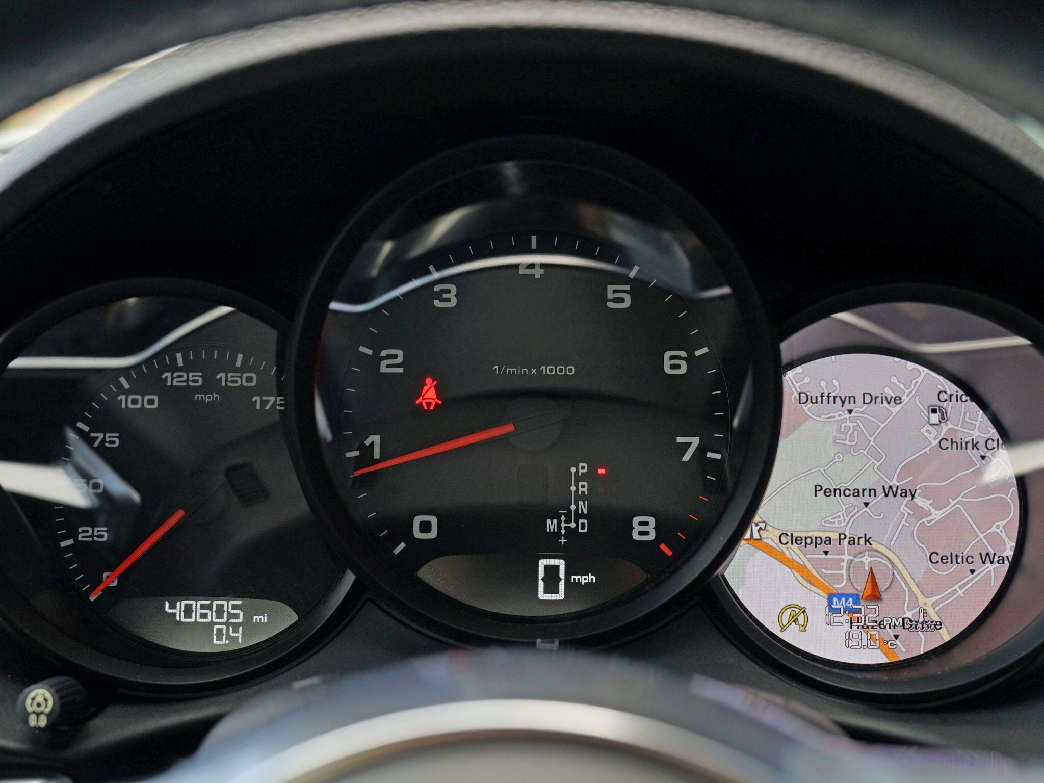Porsche Cayman view 84