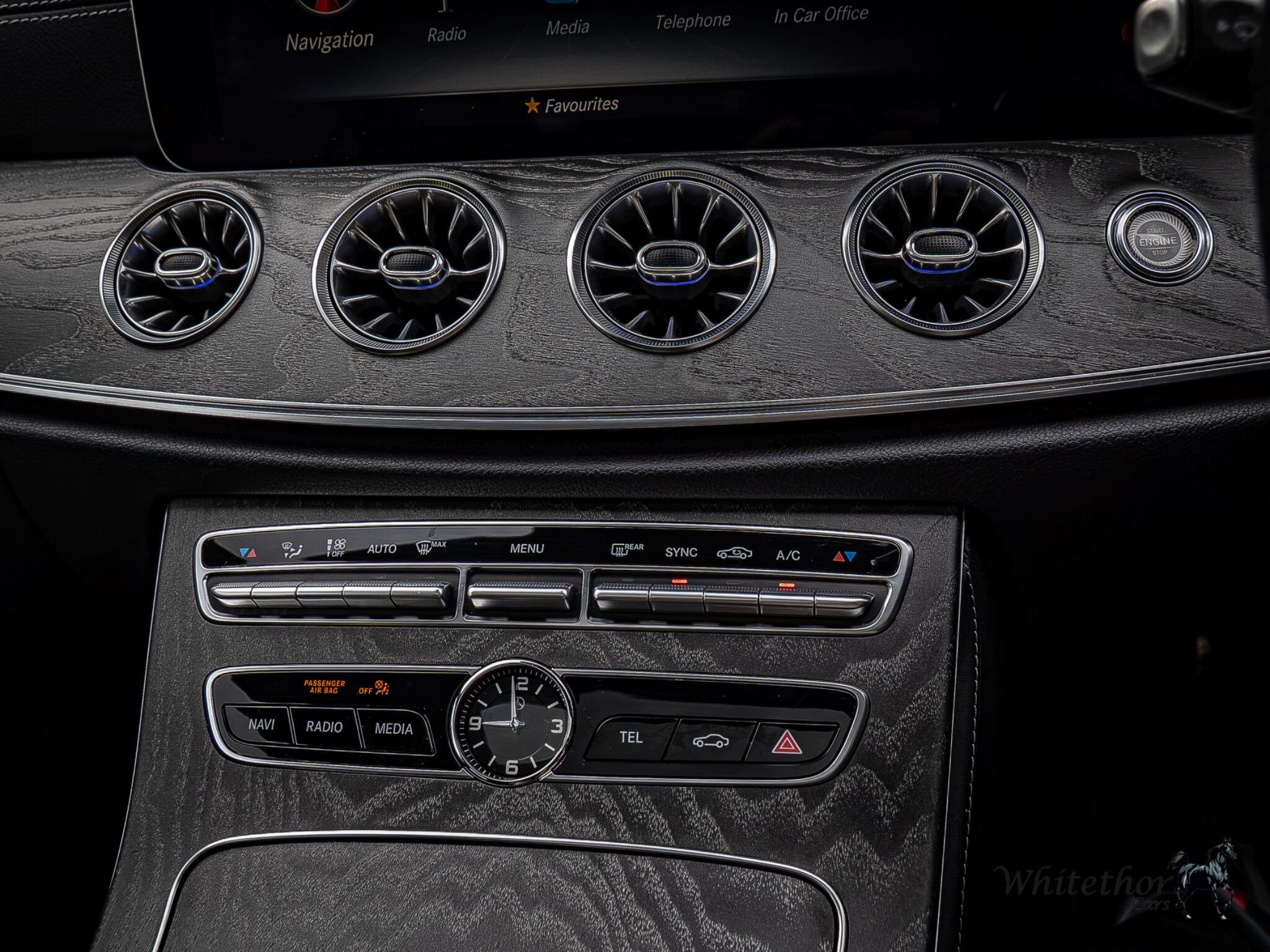 Mercedes-Benz CLS view 25