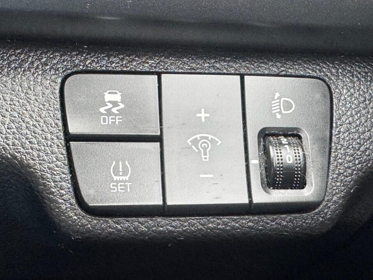 Kia Rio view 30