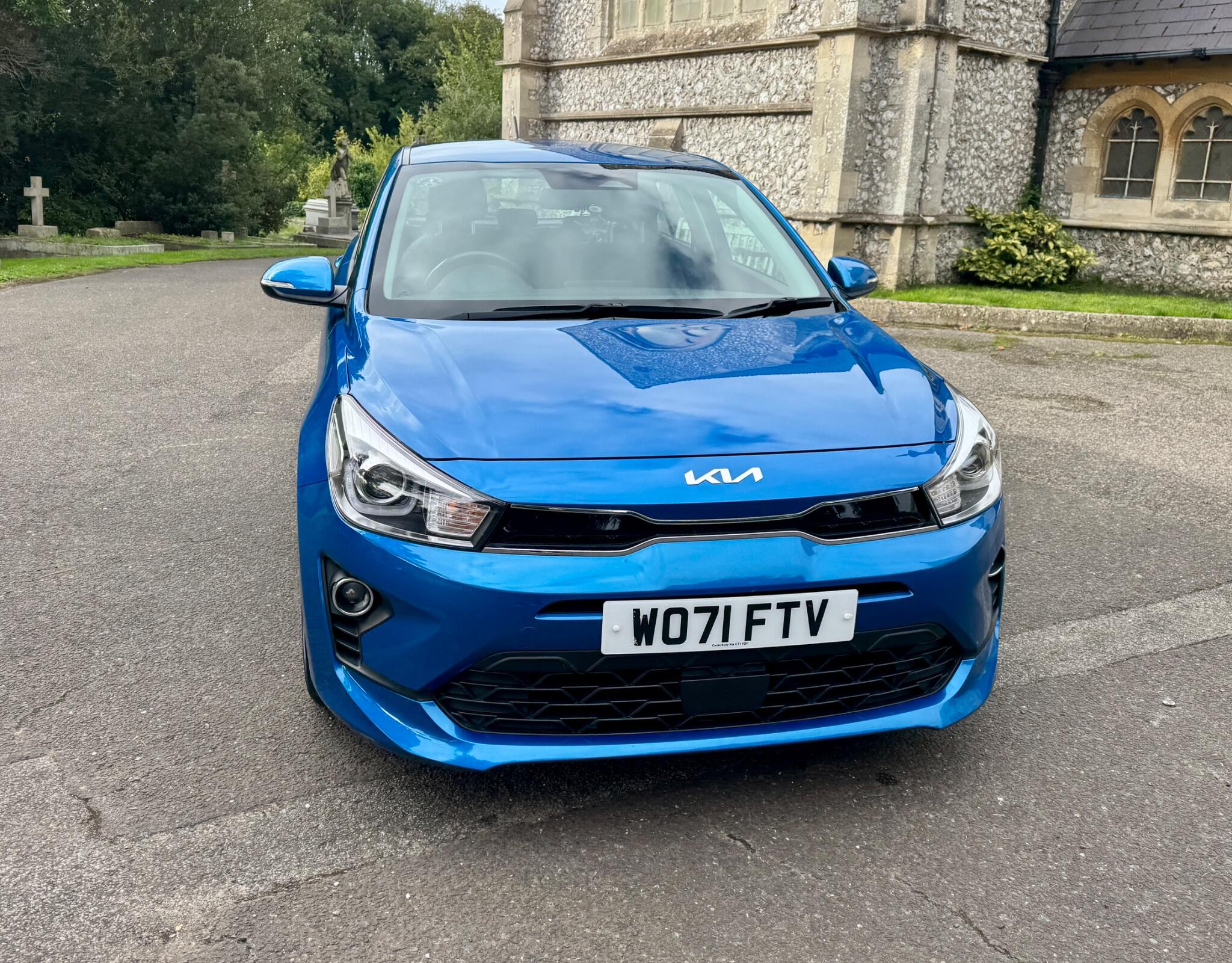 Kia Rio view 8