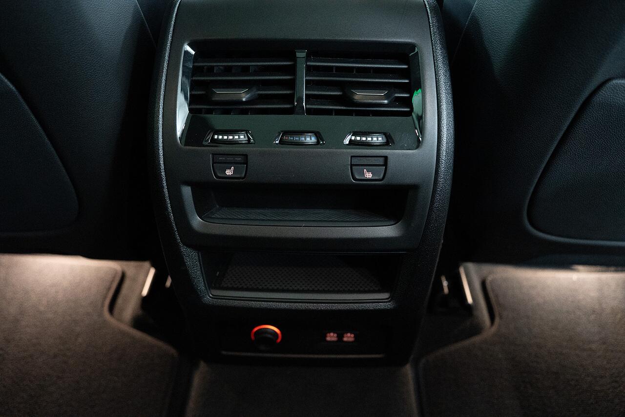 BMW X5 view 48