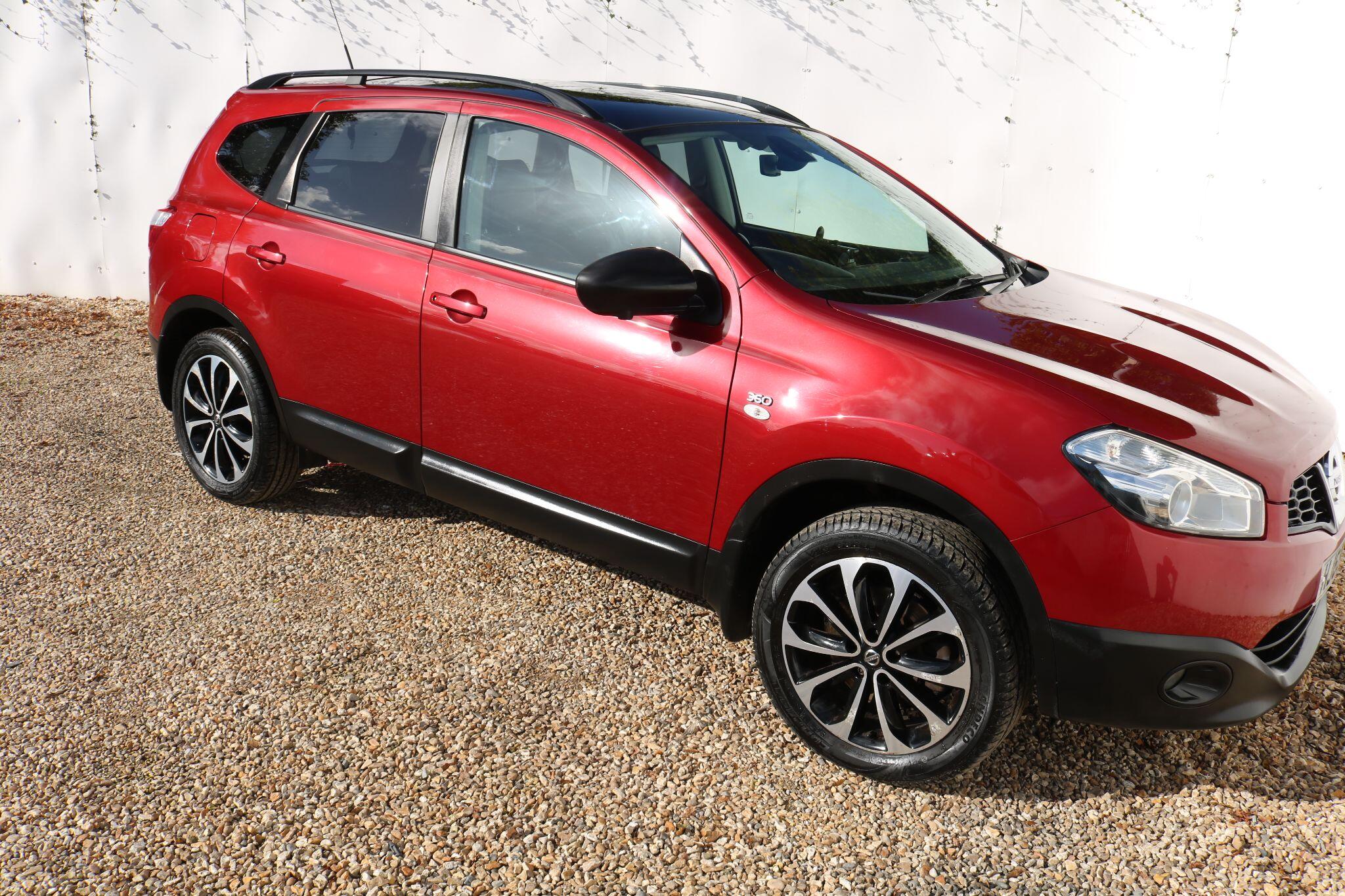 Nissan Qashqai+2 view 10