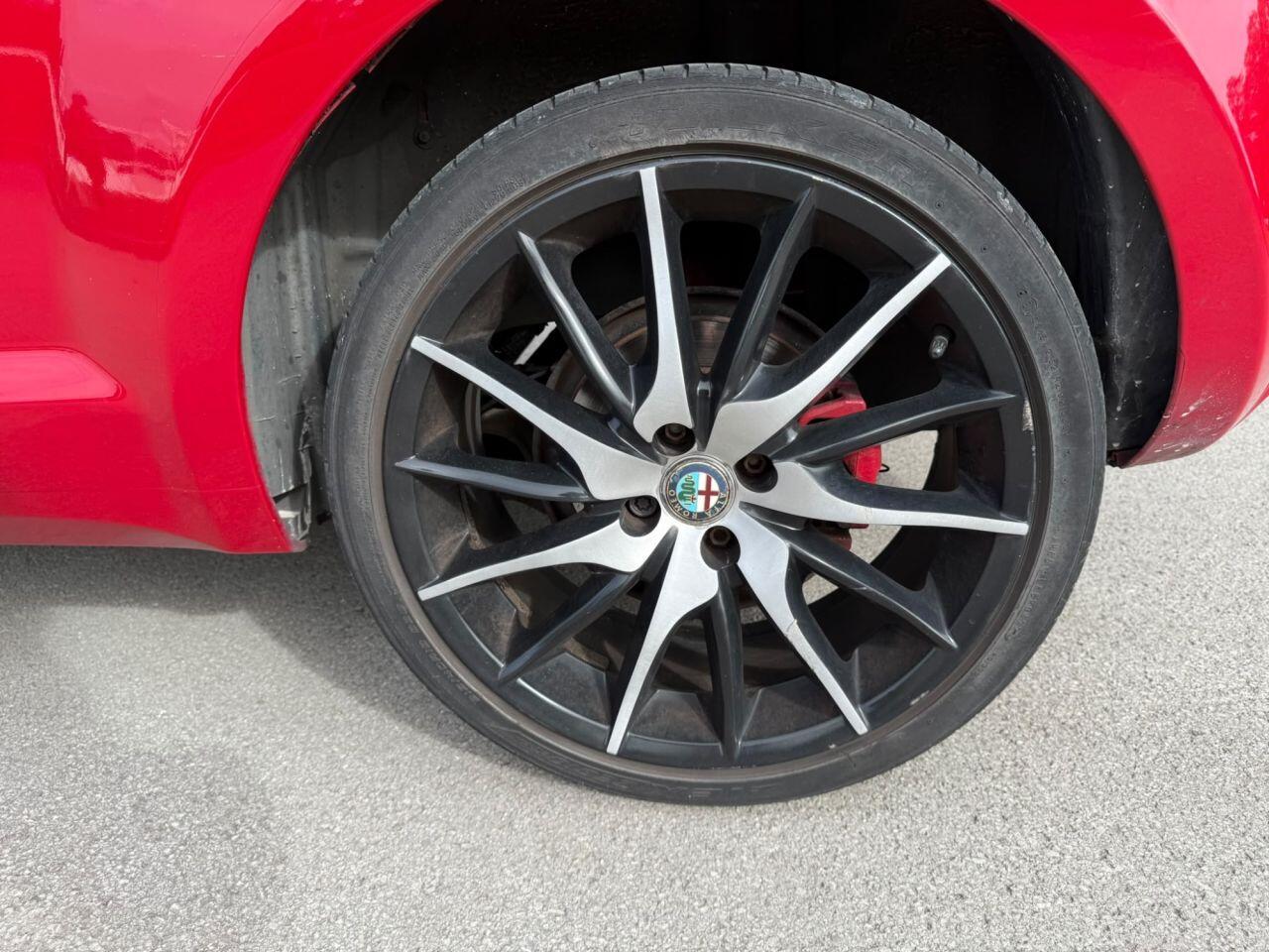 Alfa Romeo Mito view 18