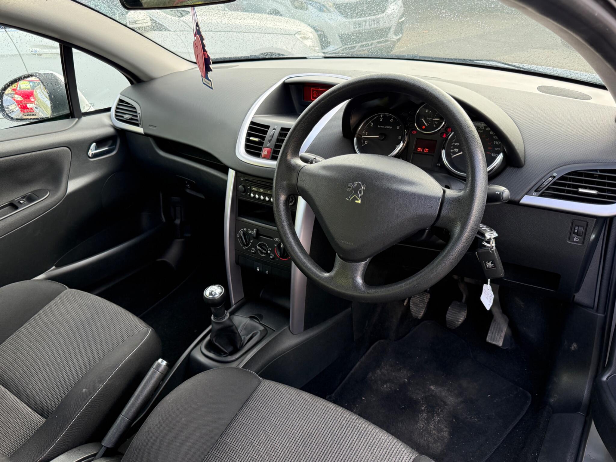 Peugeot 207 CC - Image 14